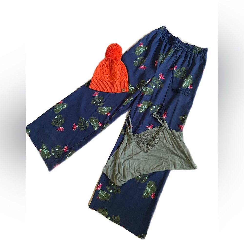 Curated Bundle ft.  Blue Rain Wide leg draw string pants. Medium